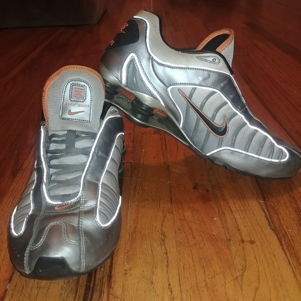 Nike Shox